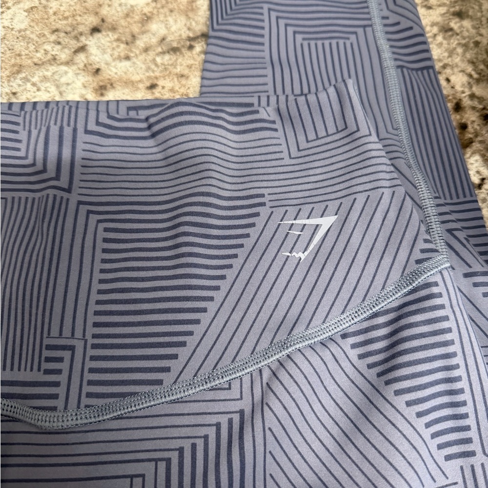 Gymshark Geometric Gray Leggings - Picture 2 of 4